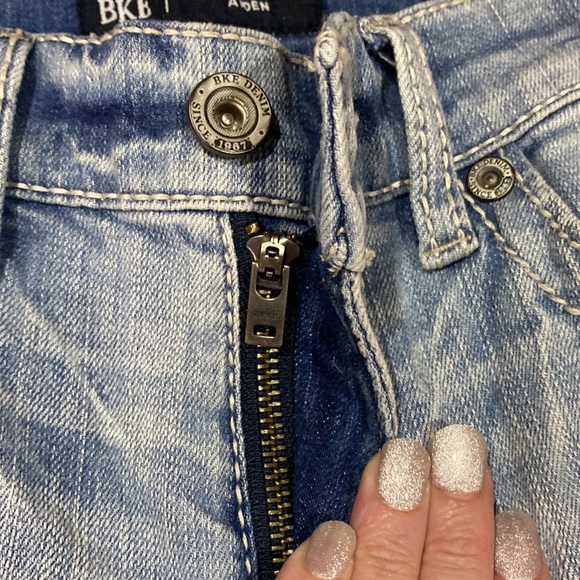 BKE jeans size 30/34. New with one tag. (54-20) - Picture 8 of 11